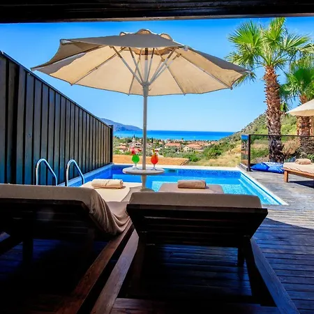 Hotel Manaspark Deluxe 4*