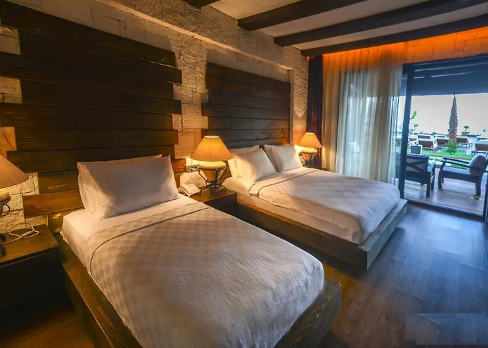 Hotel Manaspark Deluxe