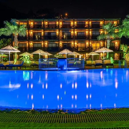 Manaspark Deluxe 4* Oludeniz