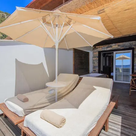 Ξενοδοχείο Manaspark Deluxe 4*