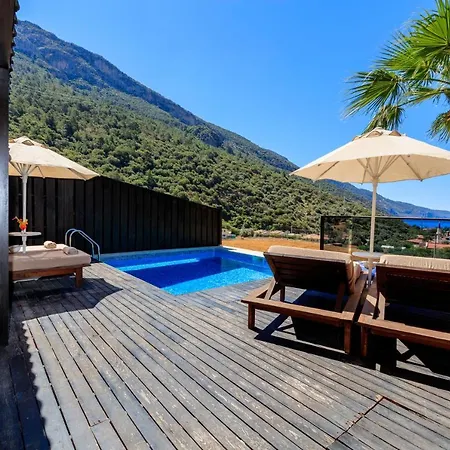 Manaspark Deluxe Ξενοδοχείο