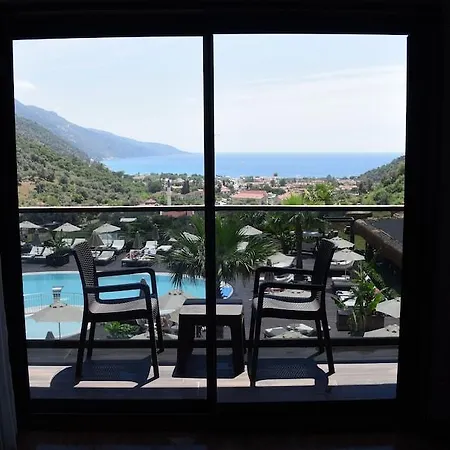 Manaspark Deluxe Ξενοδοχείο Ολουντενίζ