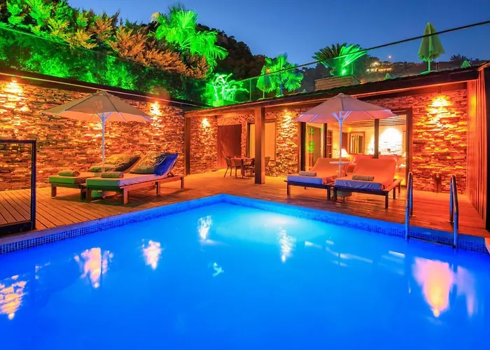 Hotel Manaspark Deluxe