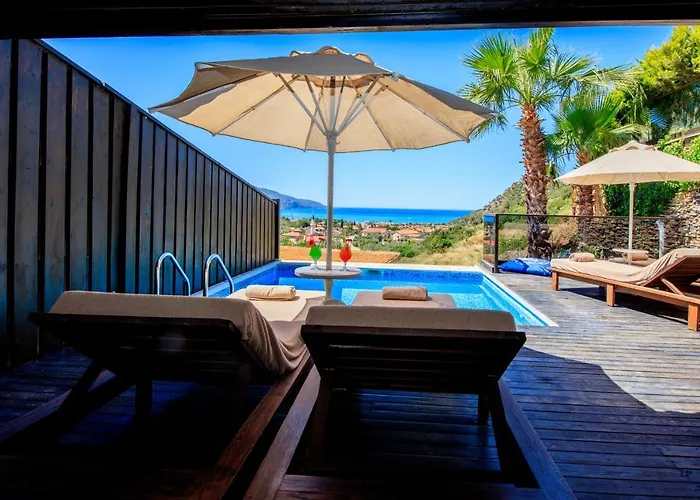 Hotel Manaspark Deluxe 4*